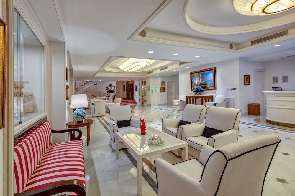 Grand Hotel Riviera Сорренто Экстерьер фото